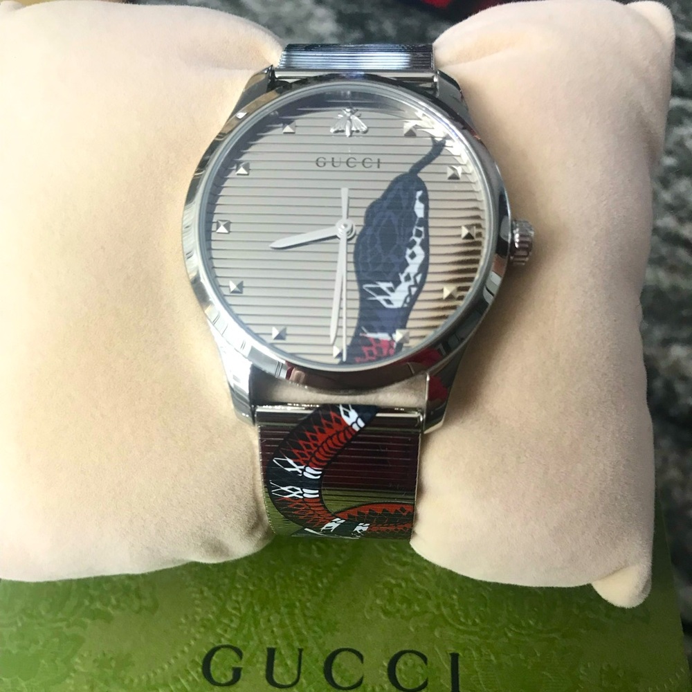 Gucci snake watch